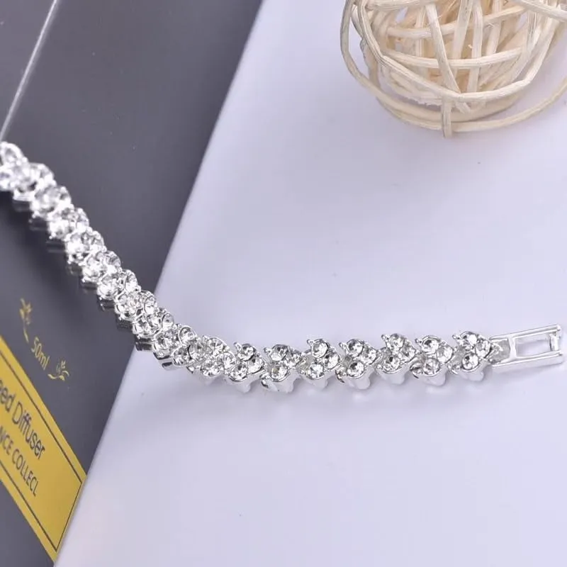 18K White Gold Plated Bracelet, Crystal Heart Silver Tennis Bracelet for Bridal, Wedding, Shiny Bracelet for Women 7 Inch