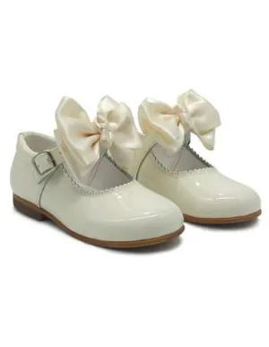 6270 Cream Bow Shoe