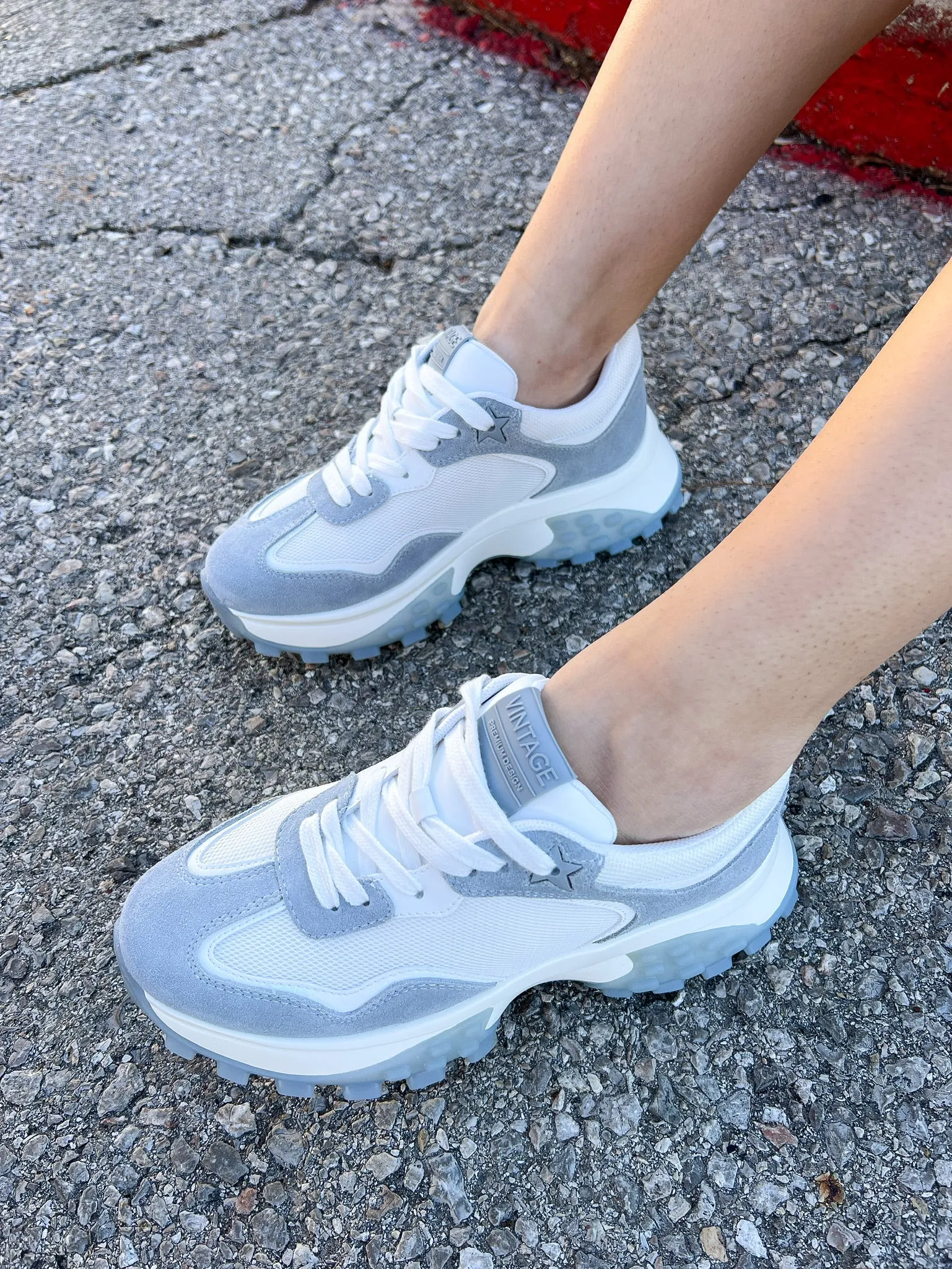 Accelerate Chunky Sneakers - Blue