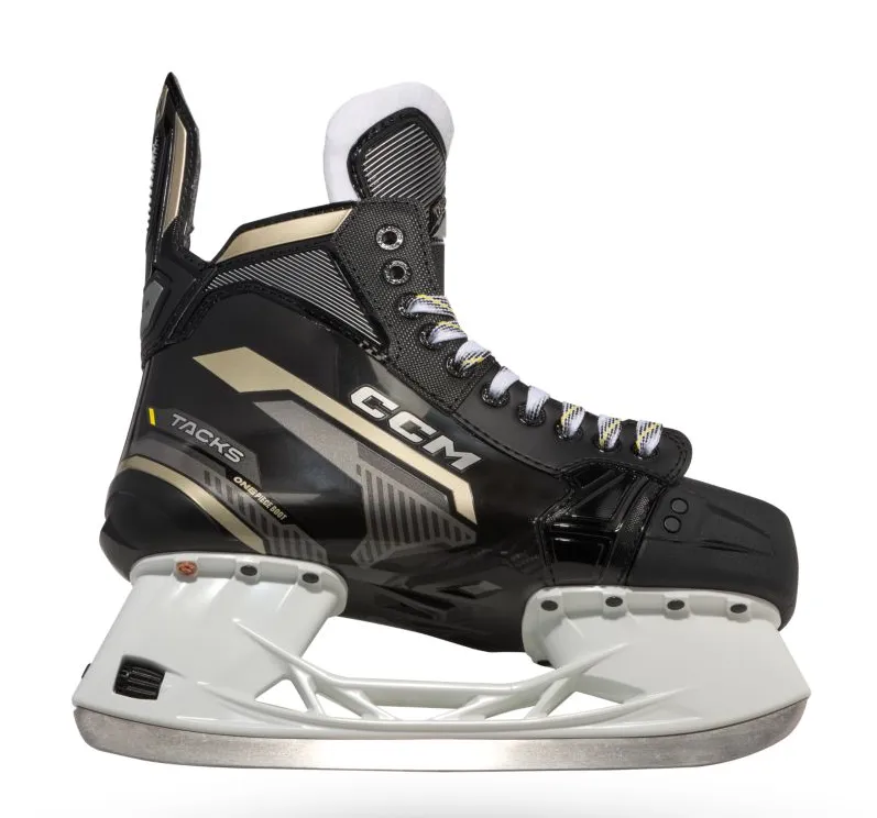 CCM Tacks AS-570 Hockey Skates Junior