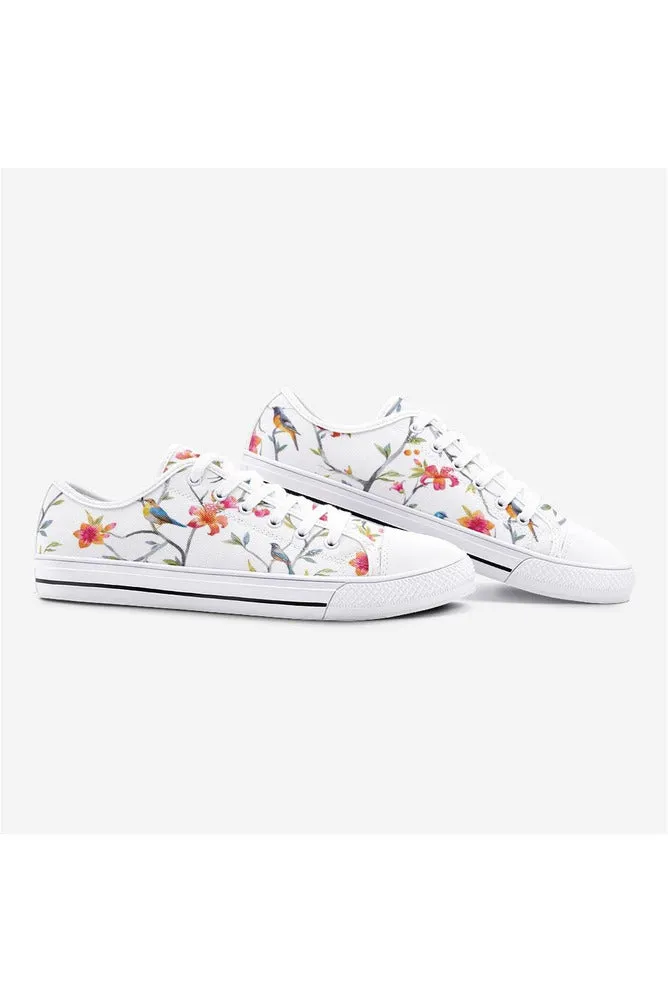 Charm of Finches Unisex Low Top Canvas Shoes