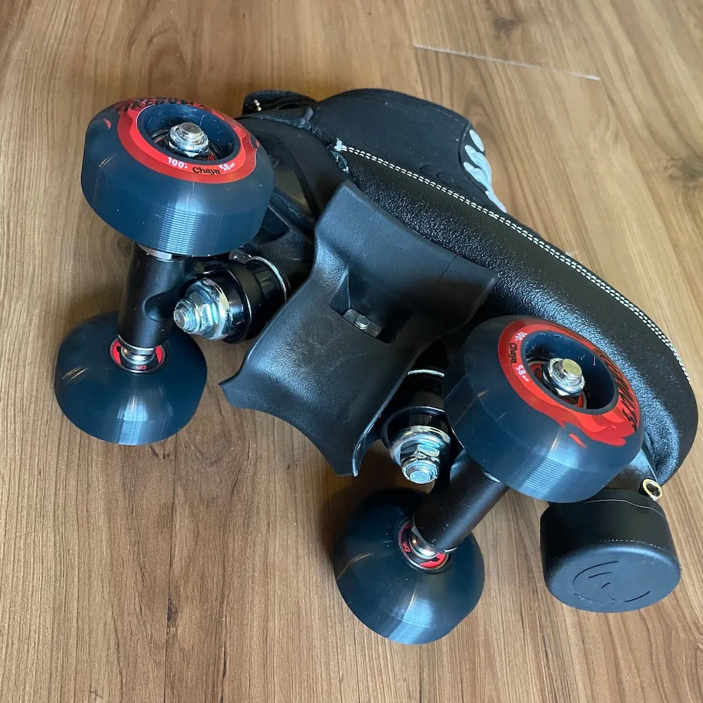 CHAYA - Karma Pro Black Park Quad Roller Skates