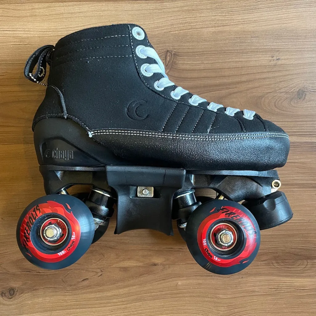 CHAYA - Karma Pro Black Park Quad Roller Skates