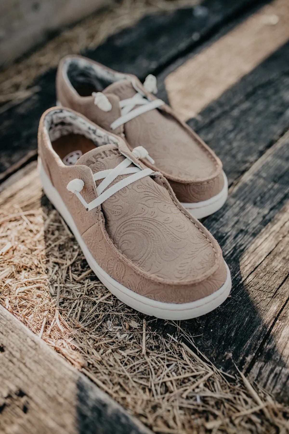 Floral 'Tooled' Embossed Tan Ariat Hilo Shoes