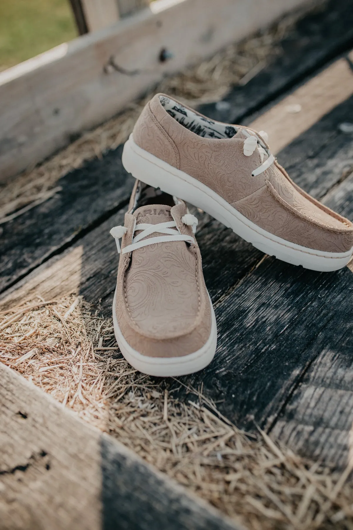 Floral 'Tooled' Embossed Tan Ariat Hilo Shoes