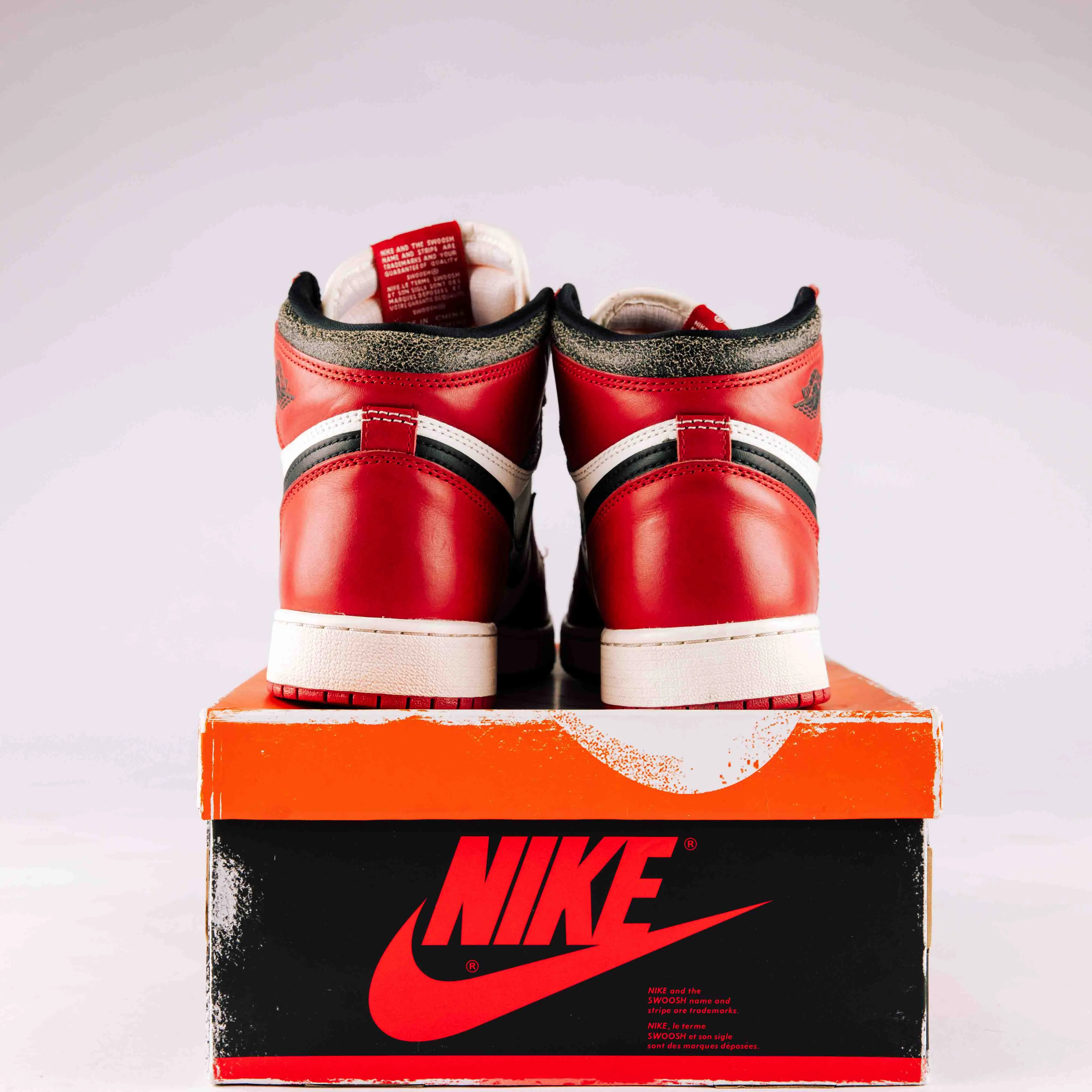 Jordan 1 Retro High OG Chicago Lost and Found (GS) - Used - 0685