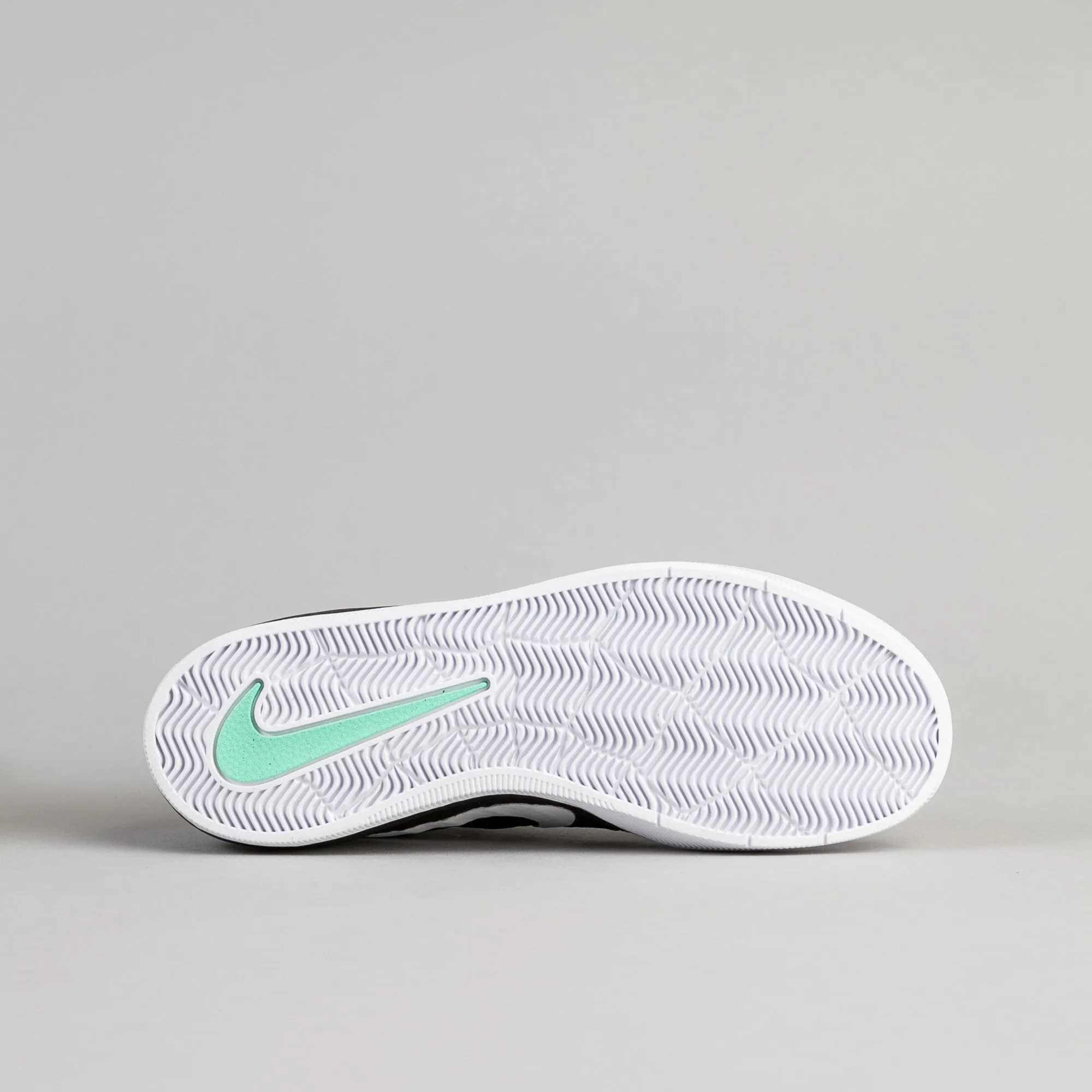 Nike SB Koston 3 Hyperfeel XT Shoes - Black / White