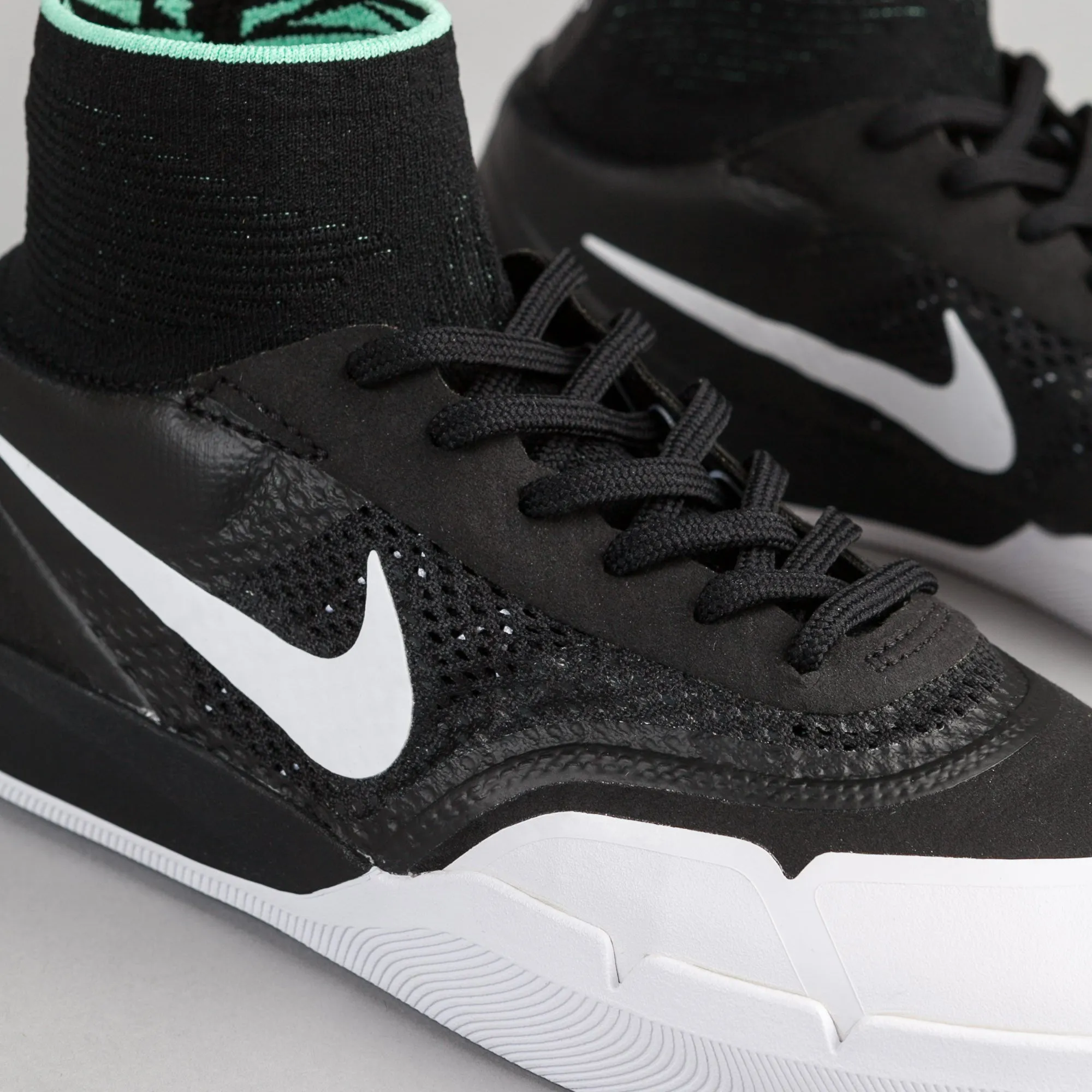 Nike SB Koston 3 Hyperfeel XT Shoes - Black / White