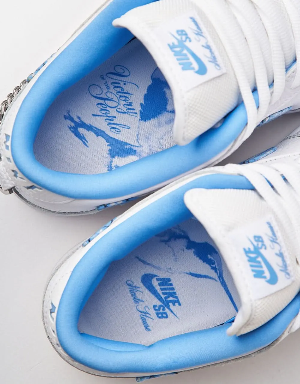 Nike SB 'Nicole Hause' Dunk Low Pro QS Skate Shoes - White/University Blue-White