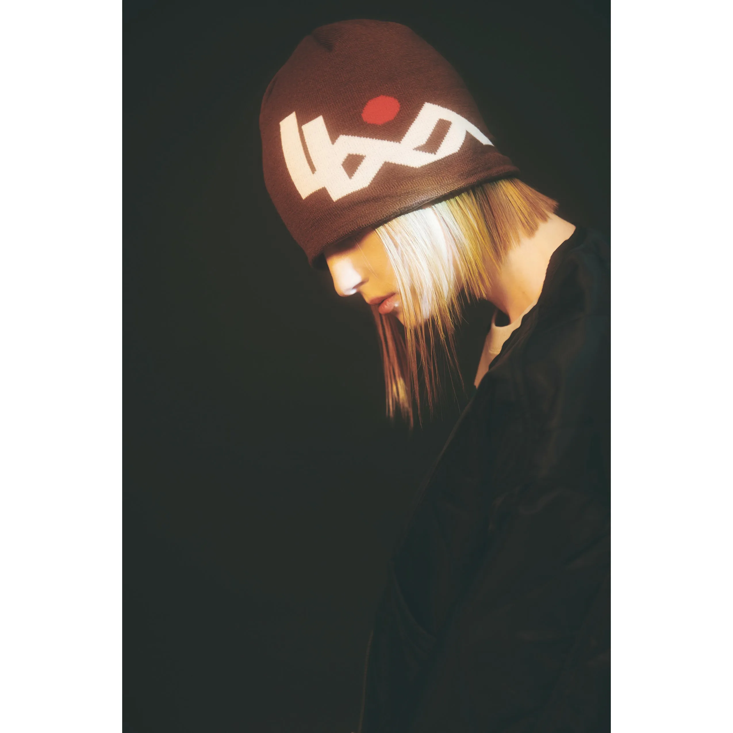 SPORTS BEANIE / BROWN