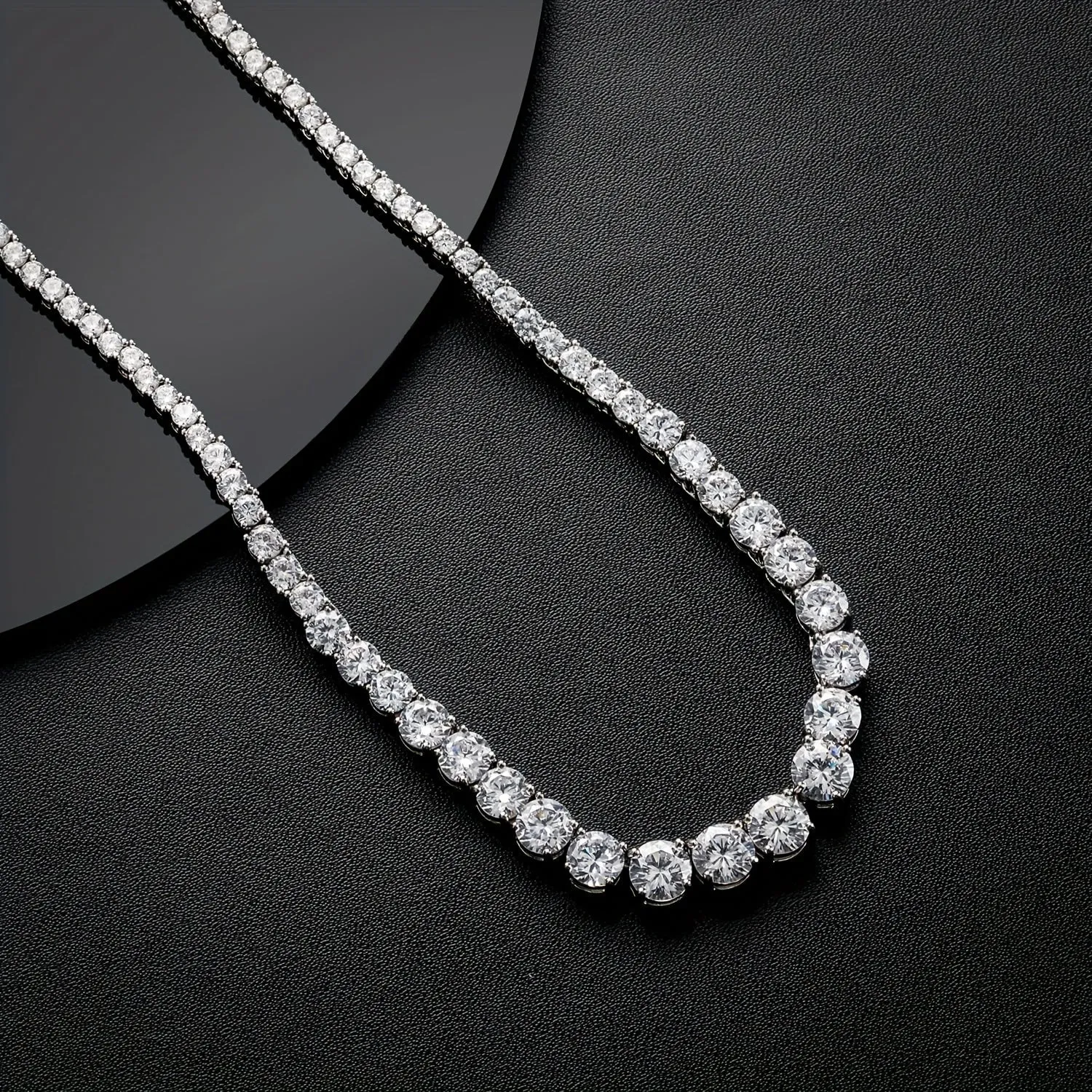 Tennis Necklace 18K Platinum Plated Graded 3.0-6.0mm Gradient Round Cut Cubic Zirconia Artificial Diamond Tennis Necklace Unisex